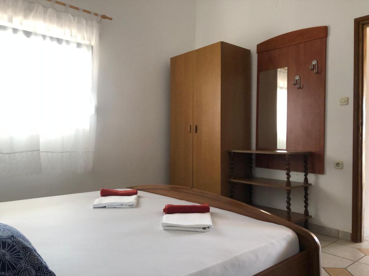 Apartments Marija Vir Exterior photo